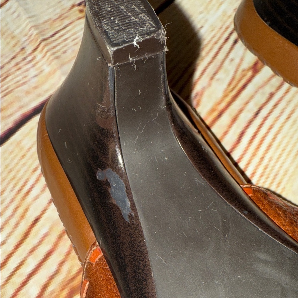 Nurture by Lamaze Brown and Yellow Sandals 2 1/4” heel size 8 1/2 - Picture 9 of 14